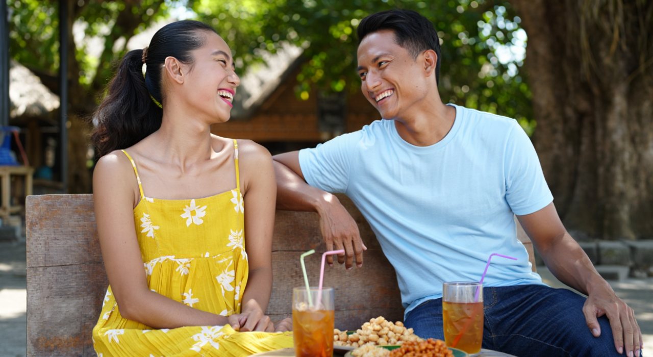 100 Kata-kata gombalan gen Z paling nyeleneh tapi romantis, dijamin ketawa campur baper