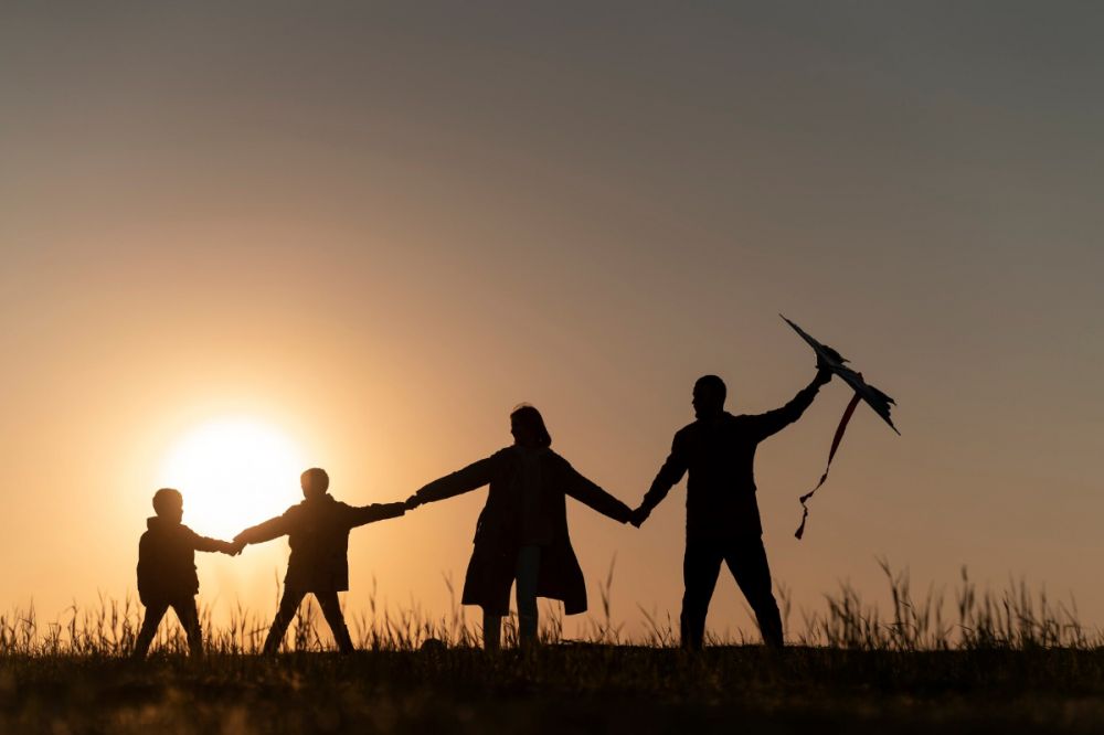 100 Kata-kata mutiara keluarga kecil sederhana terbaik 2025, bukti cinta lebih berharga dari harta