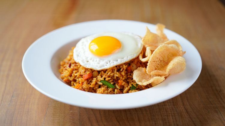 9 Resep nasi goreng rumahan yang gurih dan nikmat, cocok untuk menu sarapan cepat di rumah