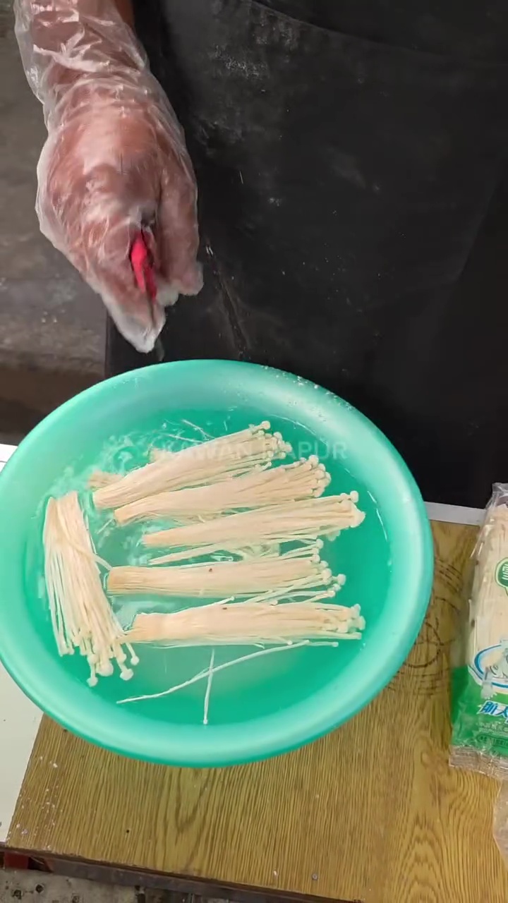 Tanpa adonan basah dan baking soda, ini rahasia jamur goreng lebih renyah tahan lama dan tak berminyak