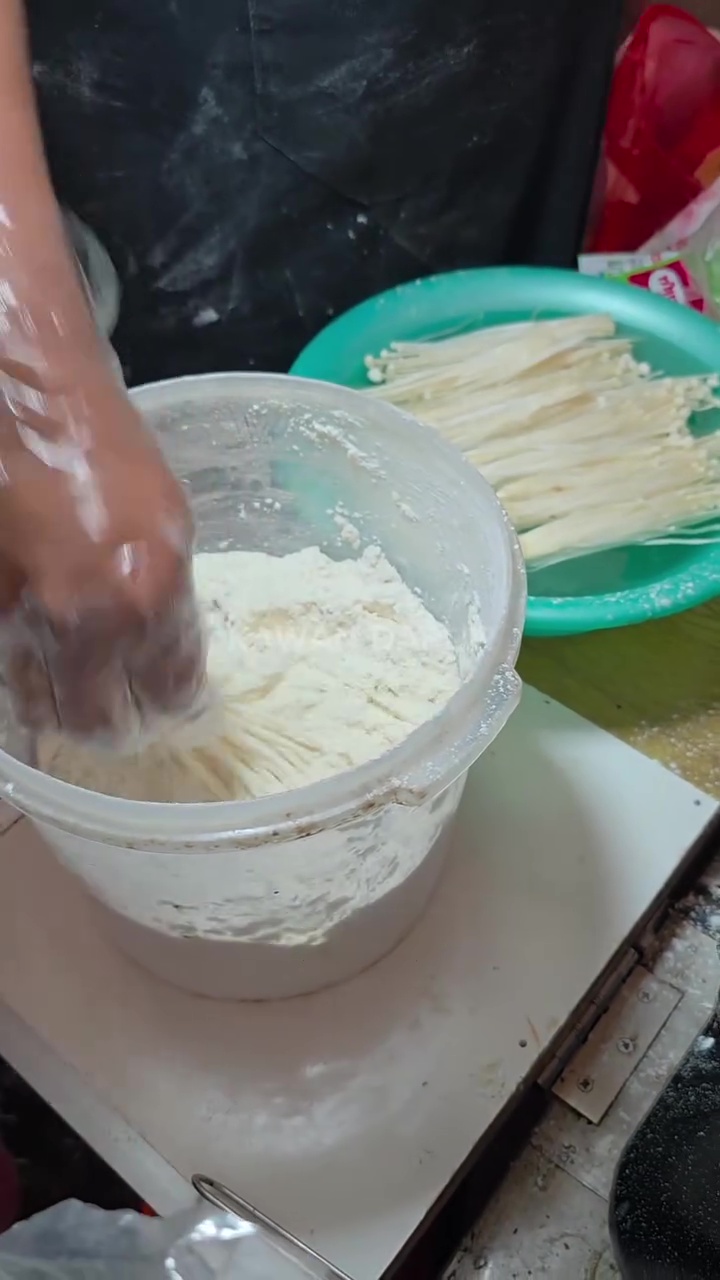 Tanpa adonan basah dan baking soda, ini rahasia jamur goreng lebih renyah tahan lama dan tak berminyak