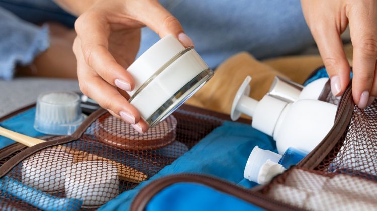 Jangan asal simpan, ini 10 produk skincare yang boleh dan tidak boleh disimpan dalam kulkas