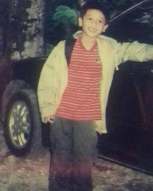 Kecilnya disebut mirip Lesty Kejora, bocah ini gedenya ternyata jadi artis, 9 potret transformasinya