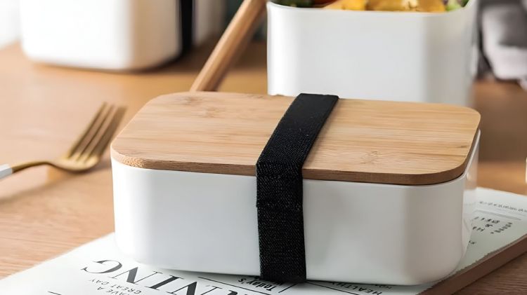 9 Kotak makan Miniso di bawah Rp150 ribu, simpel dan praktis dibawa kemana saja