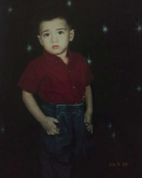 Model berambut ala emo ini jadi aktor top tapi kini dipenjara, 9 potret lawasnya bikin pangling