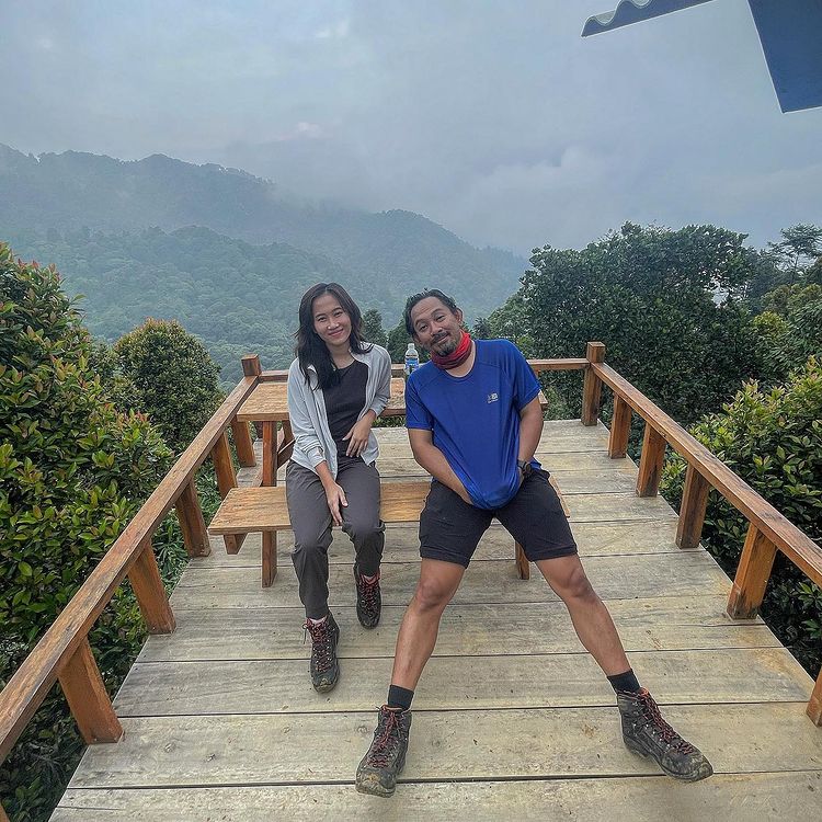 11 potret kompak 5 personel Ungu bareng anak, bukti tetap harmonis meski sibuk di dunia musik