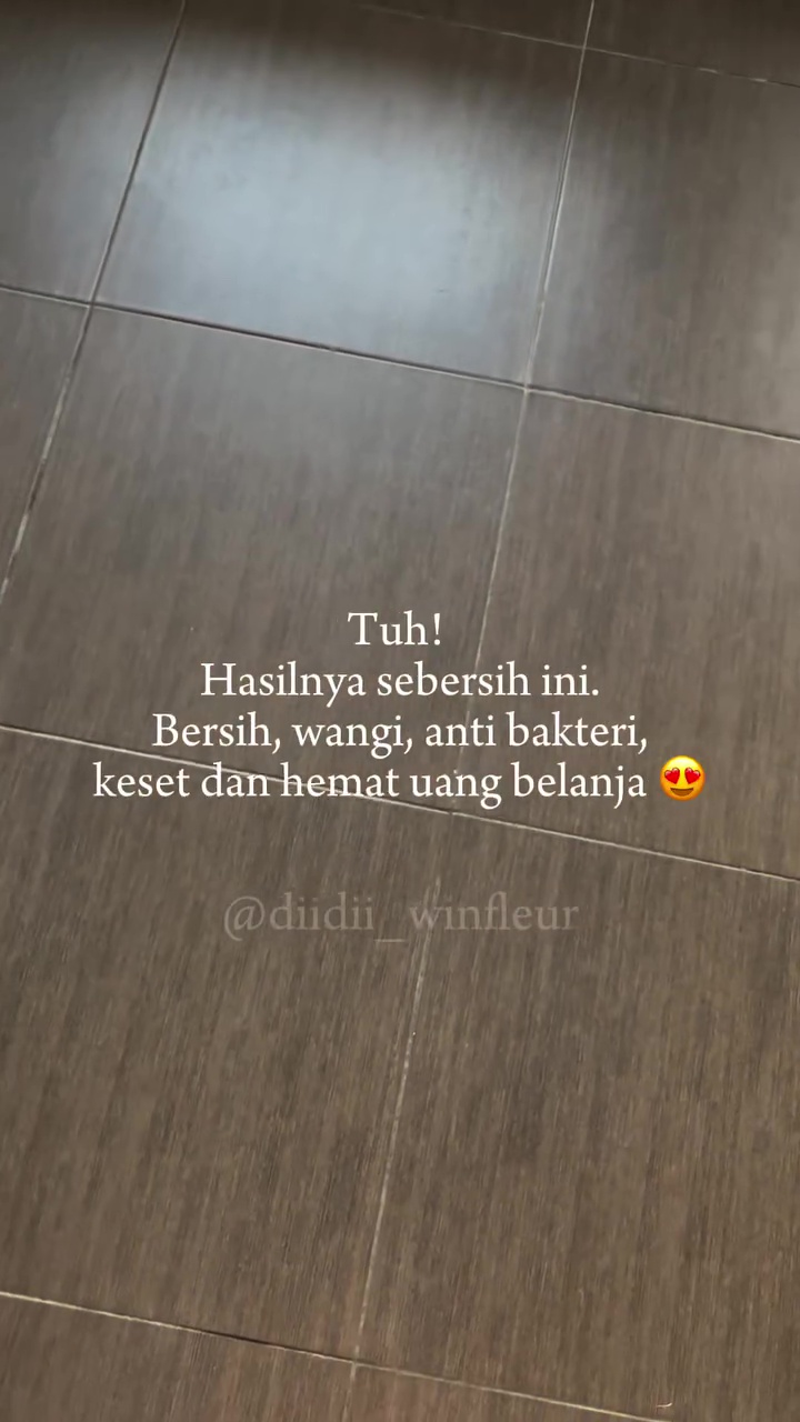 Kesat tanpa sabun, ini cara hemat bersihkan lantai licin berminyak pakai rebusan 1 ampas dapur