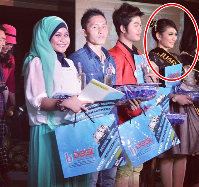 Paras cantiknya disebut saingi sang kakak, ini 11 transformasi Mella Rossa adik penyanyi Via Vallen