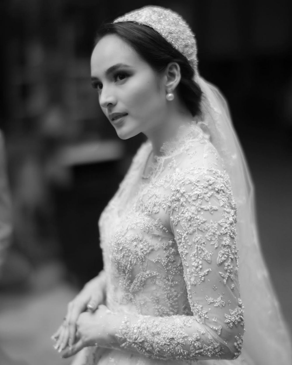 9 Potret transformasi Chelsea Islan dari awal karier, penampilan terbarunya gemoy bikin salfok