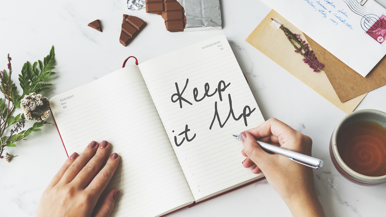 100 Kata-kata motivasi untuk seseorang yang kamu sayang, romantis dan berkesan indah