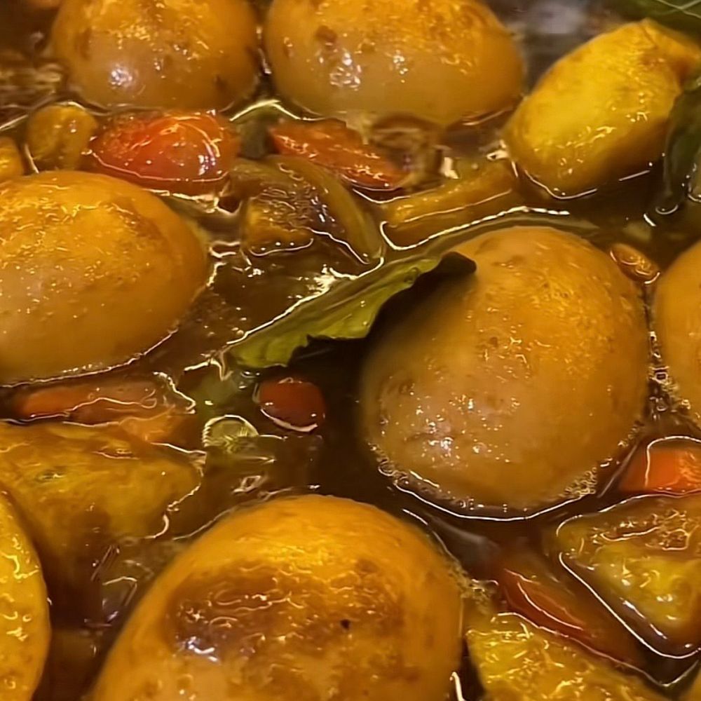 9 Resep semur telur dari yang manis, gurih, sampai pedas, cocok untuk menu praktis sehari-hari
