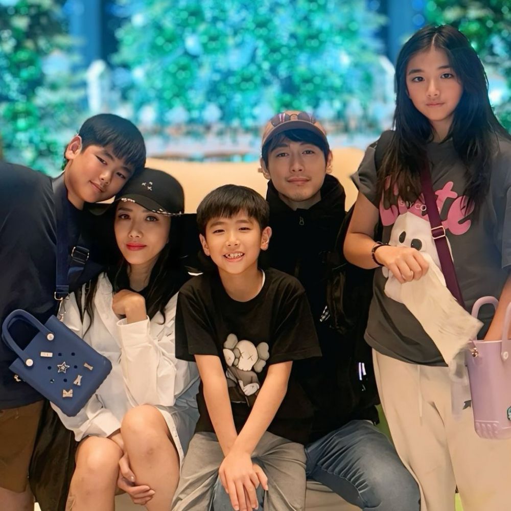 9 Potret Vanina Amalia Hidayat, putri bos Sido Muncul cerai dengan aktor Jepang usai 13 tahun nikah