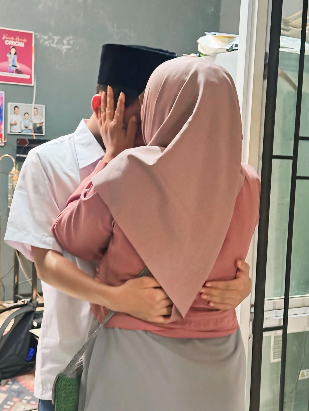 Serius dalami Islam, ini 5 perjalanan spiritual Farel Prayoga jadi mualaf, dua kali ucapkan syahadat