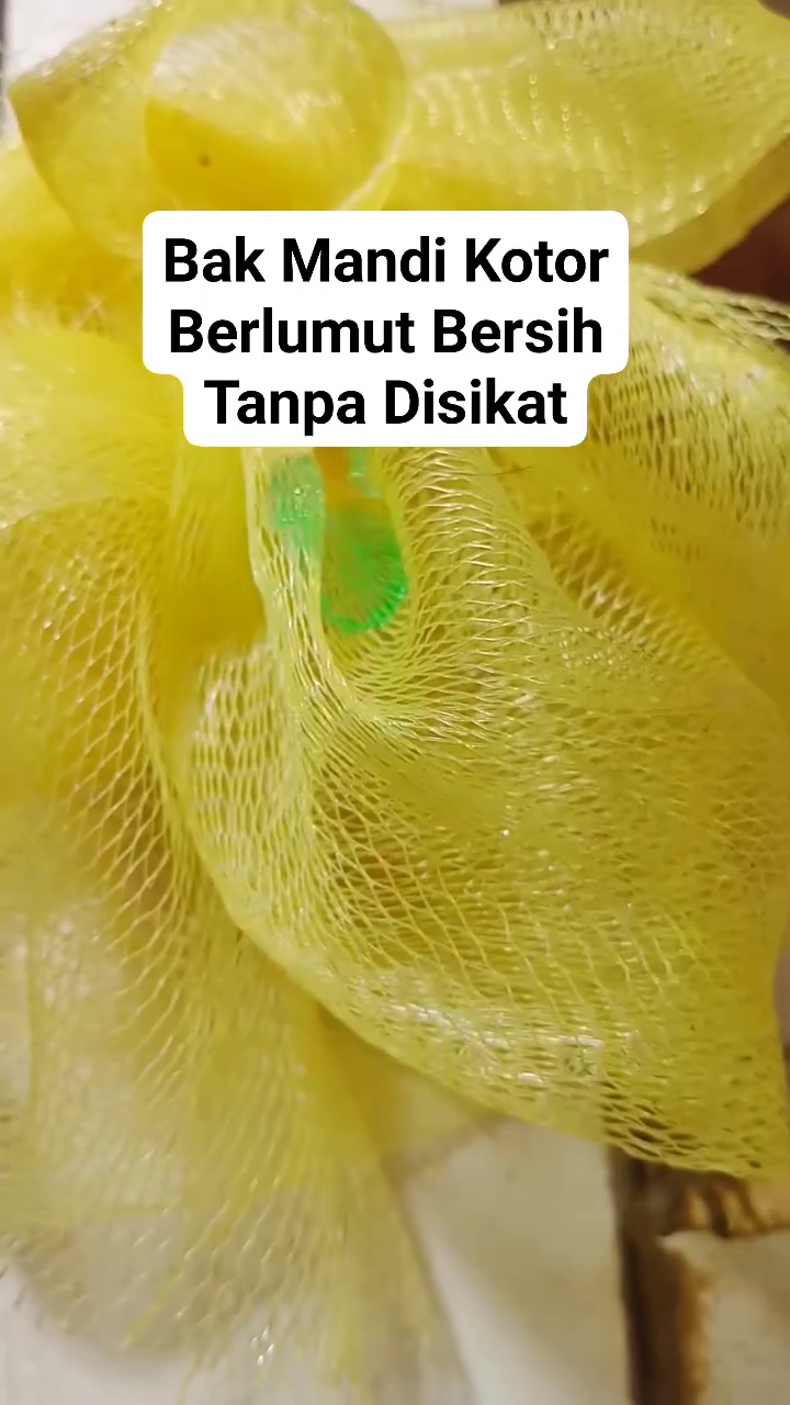 Tanpa repot disikat, bak mandi berkerak bisa bersih lagi pakai sabun cuci piring, begini cara pakainya