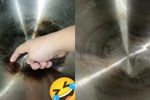 Kuali jadul di dapur sudah hitam berkerak? Ini cara mengembalikan kilaunya tanpa disikat kuat