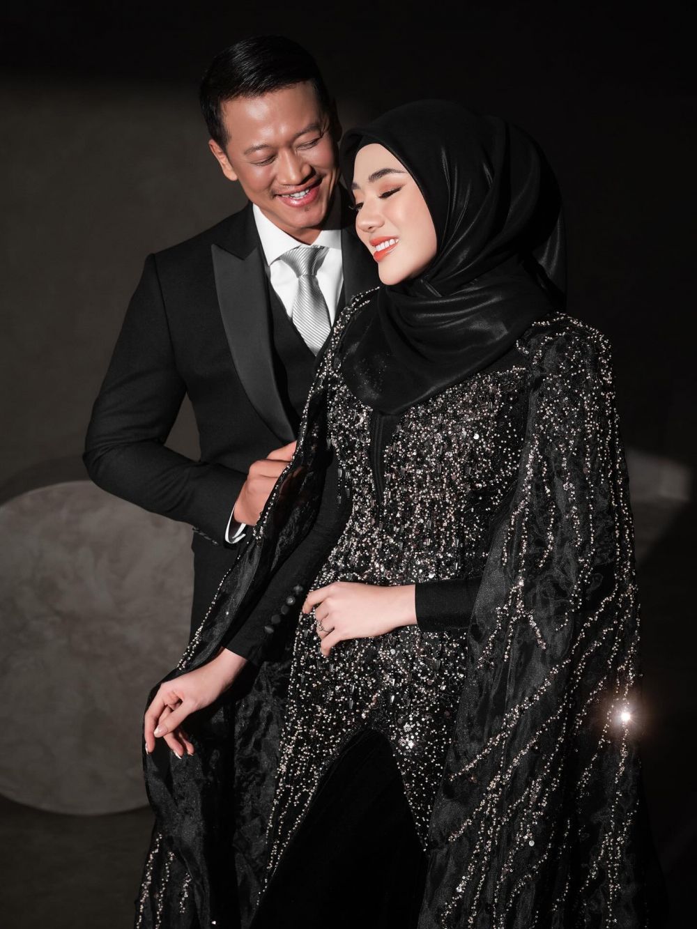 52 hari nikah ingin cerai, ini 5 masalah rumah tangga Clara Shinta,  suami hobi nonton drama Cina