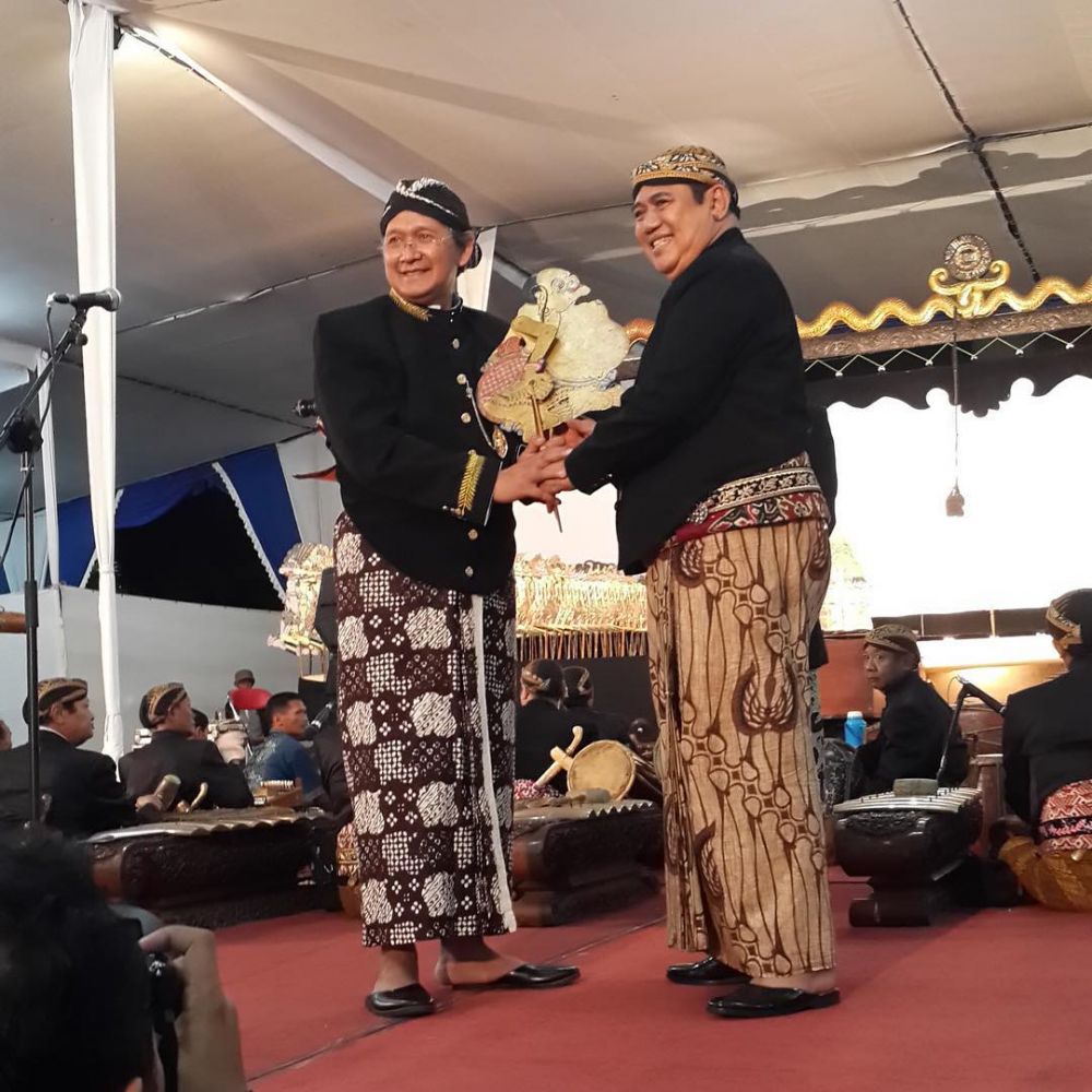 Profil dan jejak karier Ki Anom Suroto, dalang legendaris yang meninggal dunia di usia 77 tahun