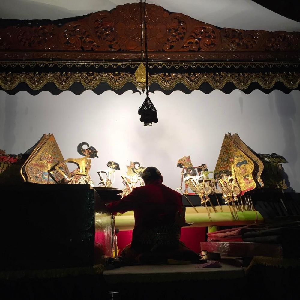 Dari Klaten ke dunia, ini sepak terjang Ki Anom Suroto, maestro dalang yang bawa wayang ke lima benua