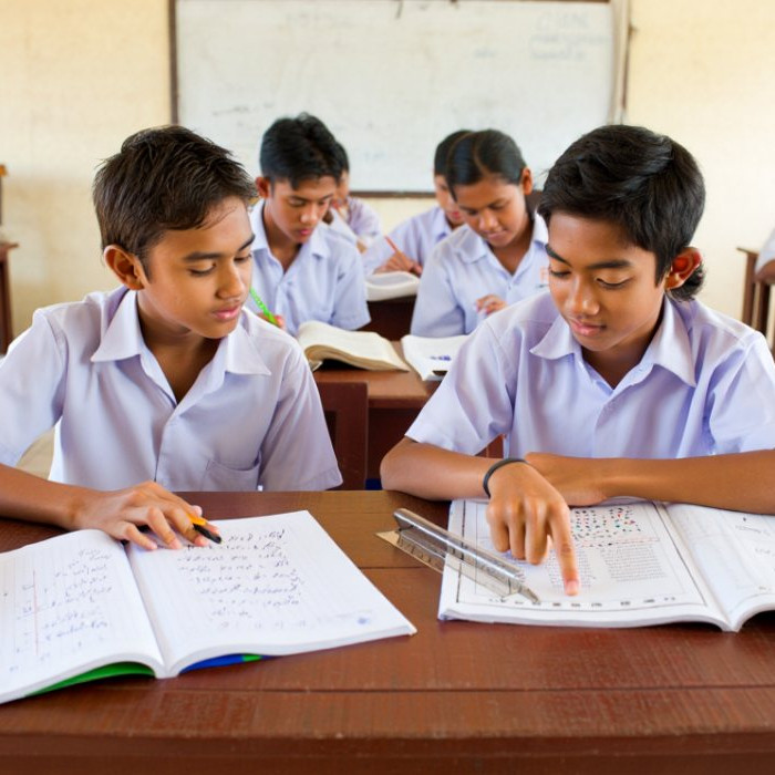 30 Contoh soal ujian matematika kelas 9, lengkap dengan jawaban dan penjelasannya yang mudah dipahami