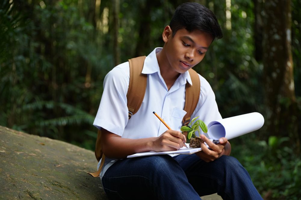 25 Contoh teks laporan observasi, lengkap dengan struktur dan tips penulisan