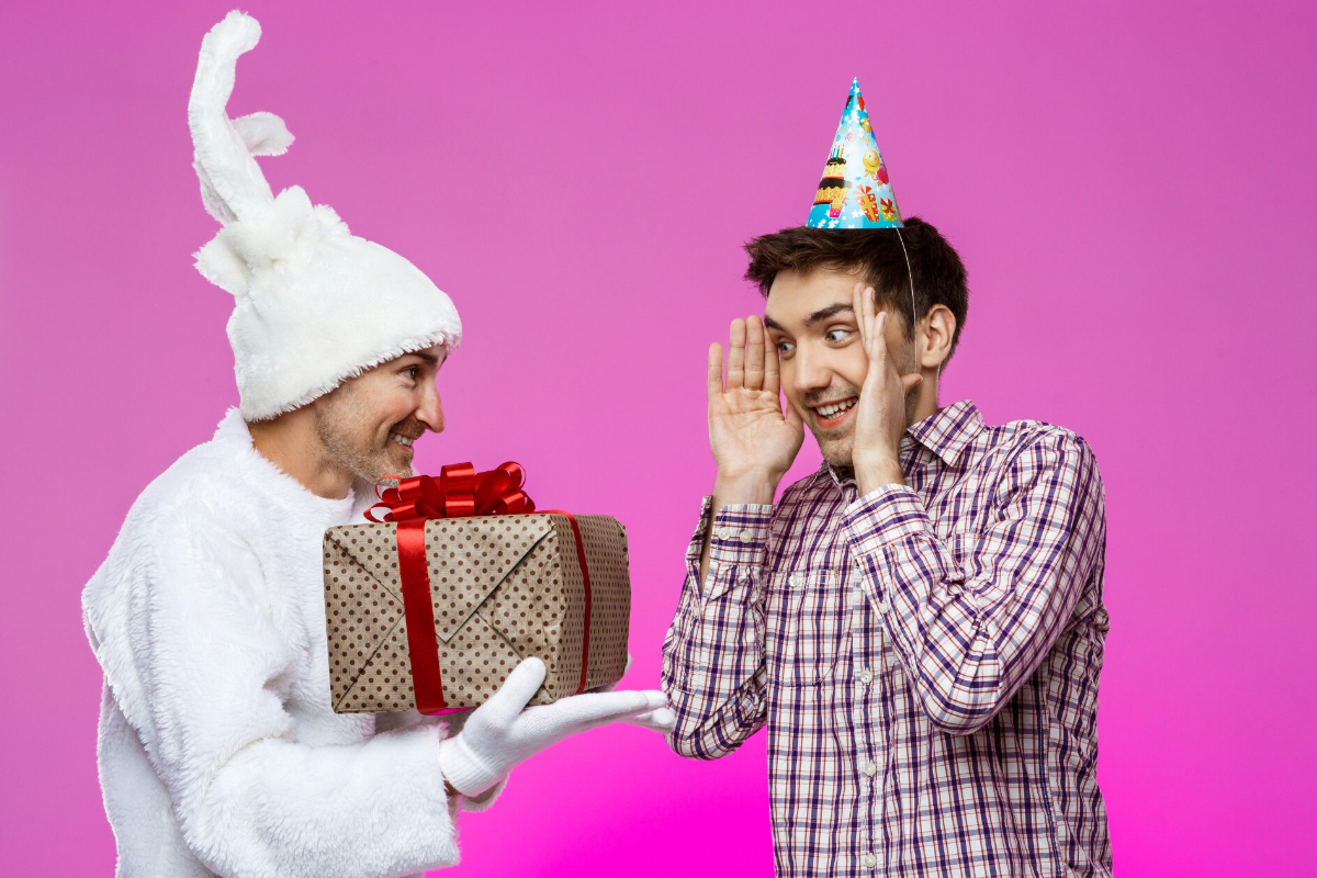 100 Kata-kata ucapan ulang tahun untuk sahabat kecil terbaik 2025, bisa bikin terharu sekaligus ketawa