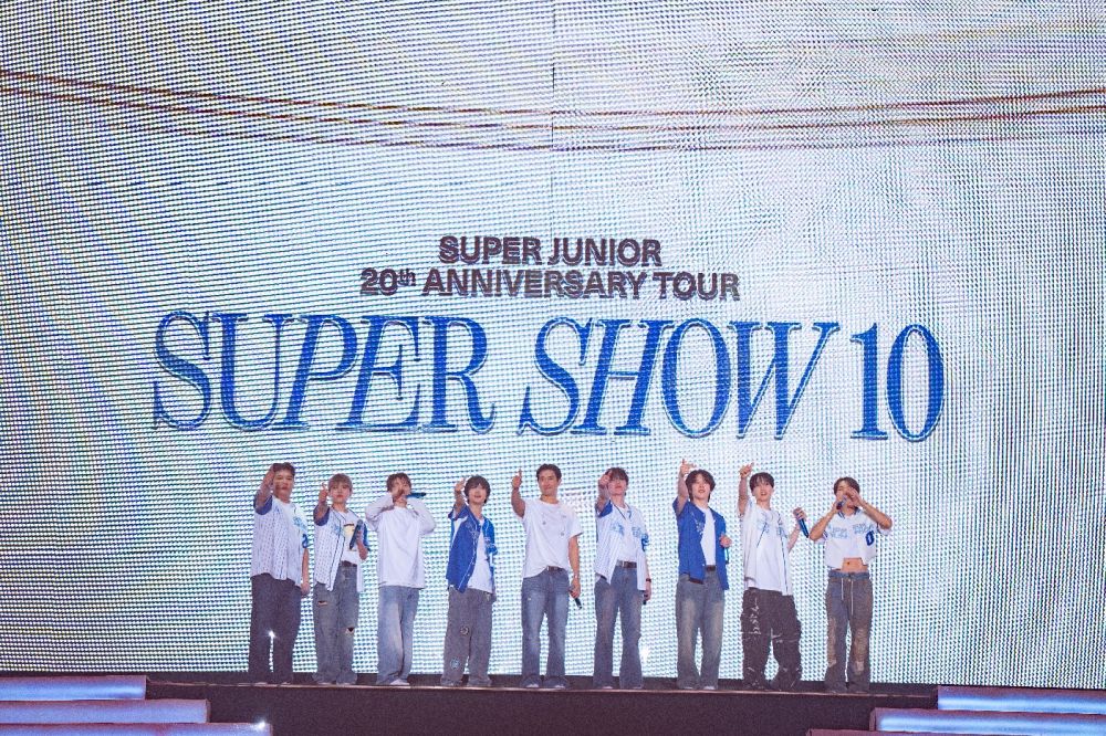Super Junior 20th Anniversary TOUR <SUPER SHOW 10> pecah! Formasi lengkap harukan fans