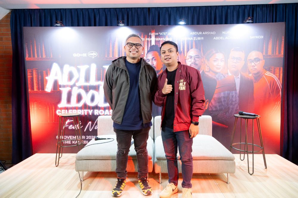 Gimana rasanya kalau seleb diroasting habis-habisan penuh tawa dan satire tajam? Ini jawabannya