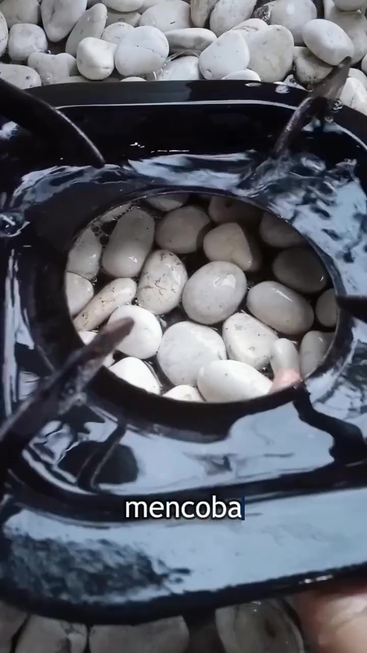 Ingin punya tatakan kompor awet bertahun-tahun? Rutin rendam dalam cairan ini biar selalu bersih