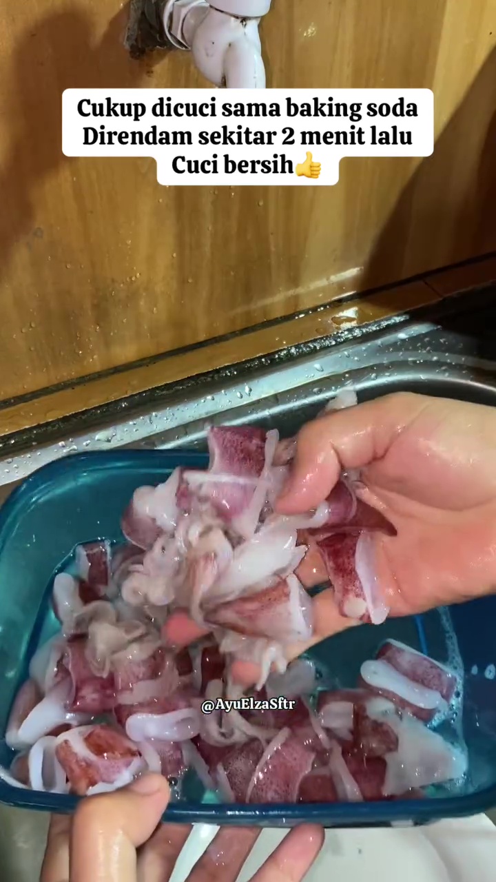 Rahasia cumi bisa empuk dan antialot saat dimasak, cukup rendam dengan 1 bahan dapur ini dalam 2 menit