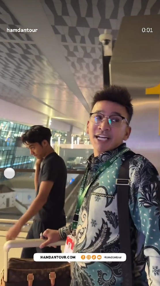 Diantar Betrand Peto, Ruben Onsu jalani ibadah umrah kedua kalinya, ini 9 potret keberangkatannya