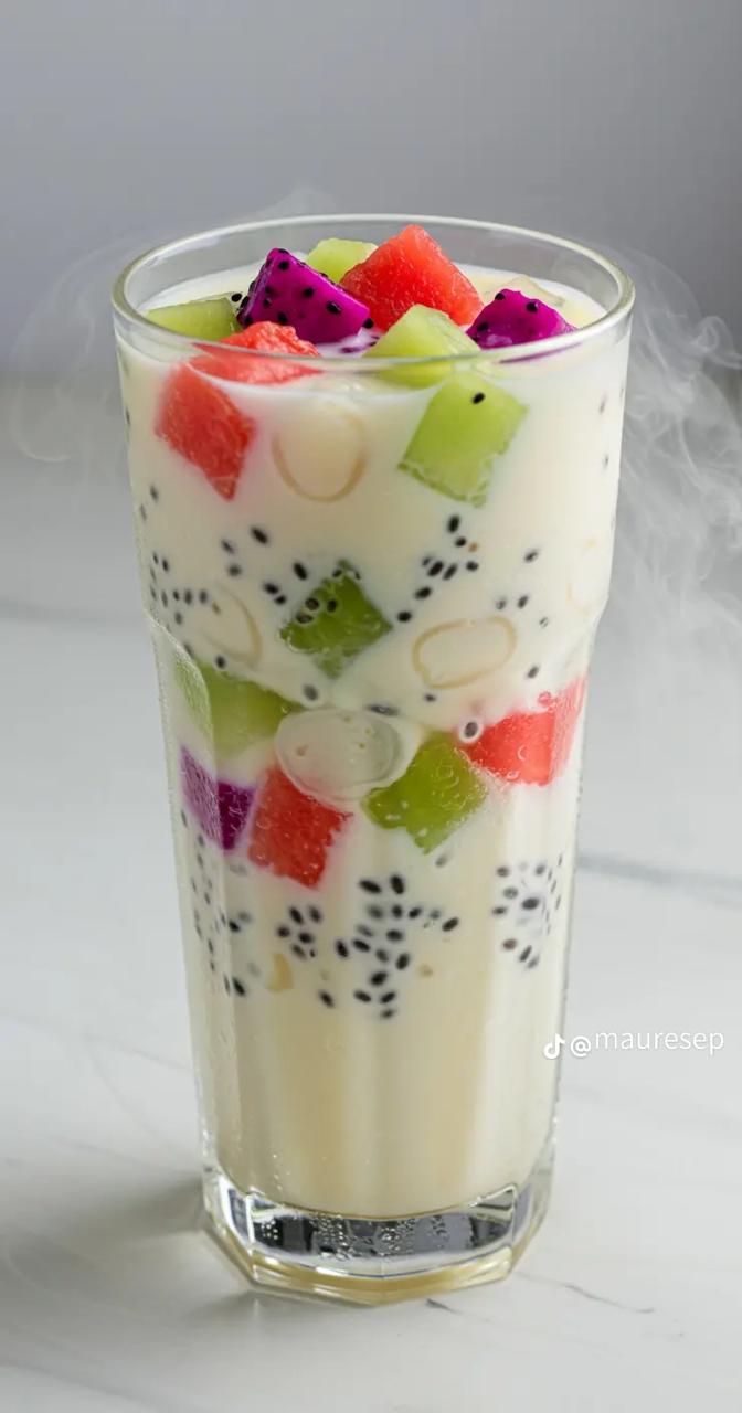 9 Resep es buah segar manis dan creamy, siap jadi hidangan pencuci mulut favorit keluarga