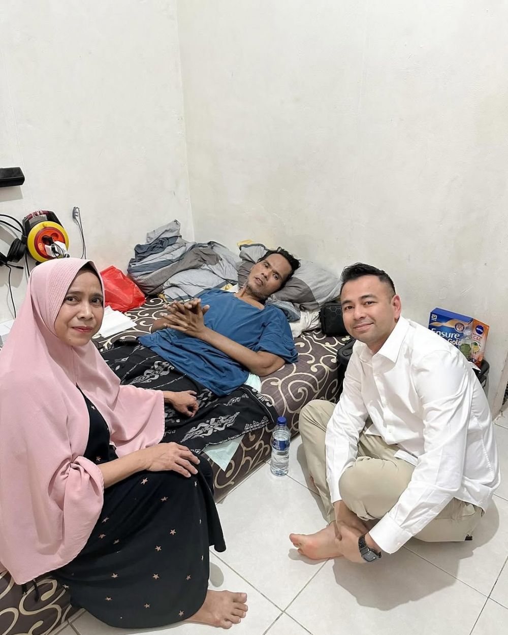 Raffi Ahmad tanggung biaya pengobatan dan rumah sakit, ini 9 potret Fahmi BO dirawat kamar VIP