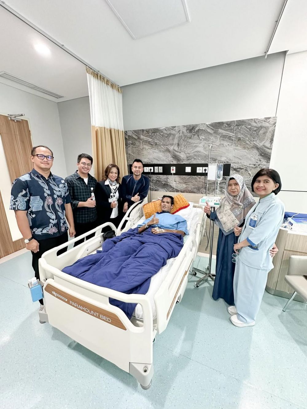 Raffi Ahmad tanggung biaya pengobatan dan rumah sakit, ini 9 potret Fahmi BO dirawat kamar VIP