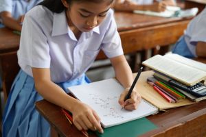 30 Contoh soal eksponen kelas 10, lengkap dengan jawaban dan penjelasannya