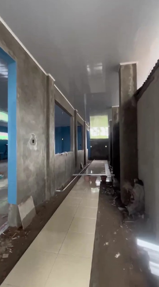 9 Potret Verrell Bramasta turun tangan renovasi sekolah rusak di Jawa Barat, pamer bukti kerja nyata