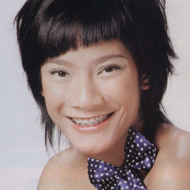 Finalis Gadis Sampul 2005 ini jadi aktris langganan film-film Joko Anwar, intip 9 potret lawasnya