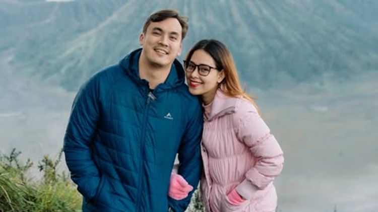 Selamat dari badai rumah tangga, Lady Nayoan & Rendy Kjaernett tak mau takabur lihat perceraian artis