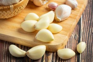 Ternyata bawang putih manjur banget usir cicak di rumah, begini cara pakainya