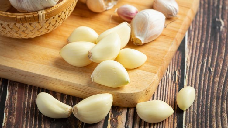 Ternyata bawang putih manjur banget usir cicak di rumah, begini cara pakainya