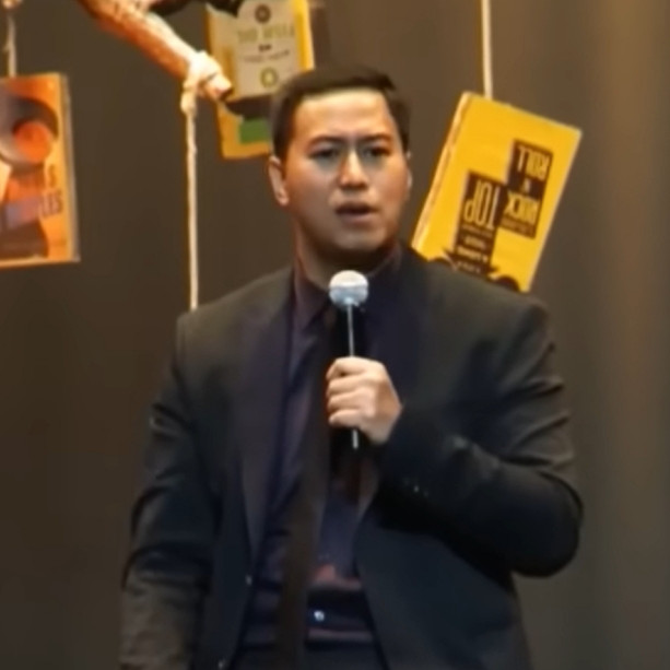 5 Kronologi Pandji Pragiwaksono dikecam usai lawakannya singgung adat Toraja, siap jalani proses hukum