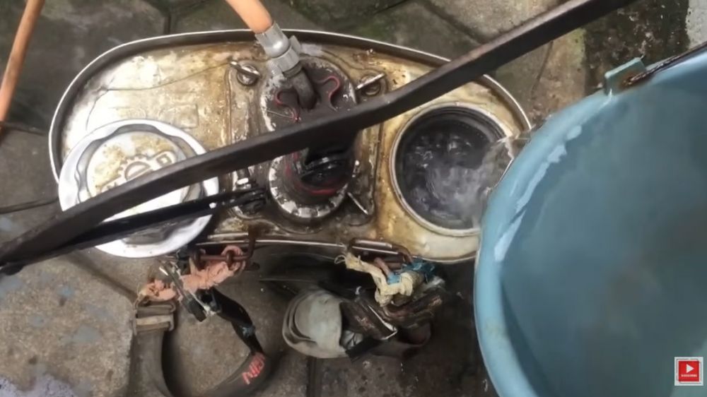 Musim hujan bikin busuk buah di tanaman cabai? Jangan panik! Langsung atasi dengan 1 bumbu dapur ini