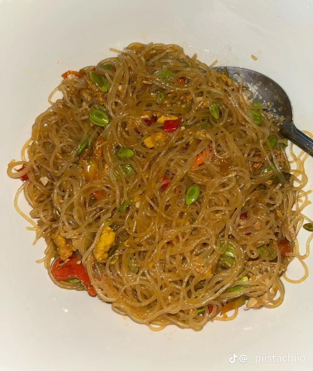 5 Resep bihun goreng spesial ala rumahan, pas untuk sarapan sampai makan malam
