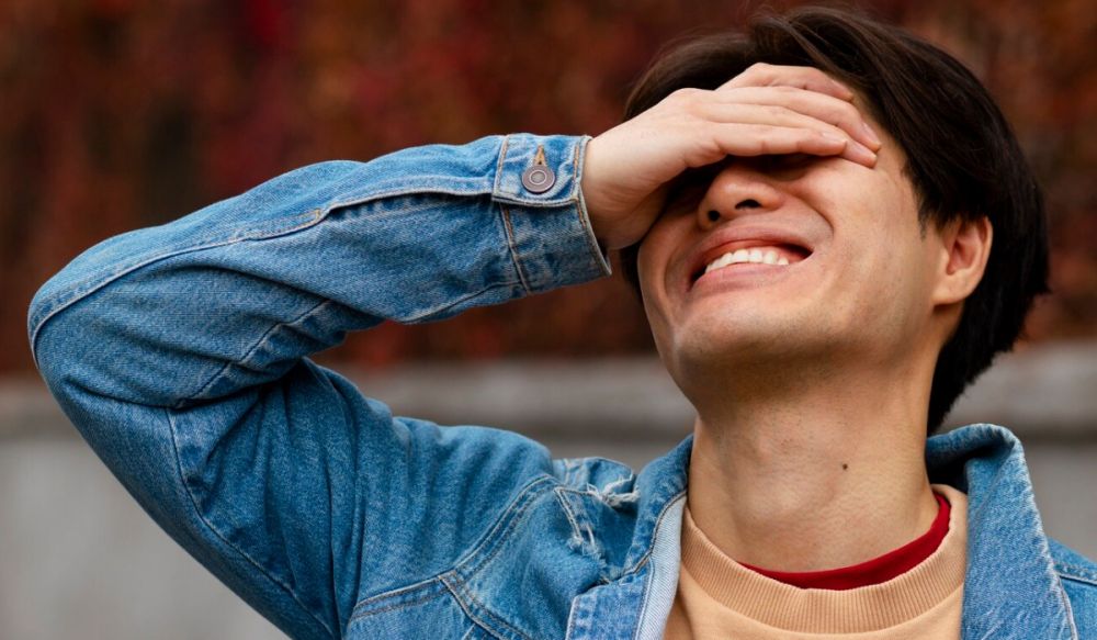 100 Kata-kata galau bahasa Jawa lucu, bikin ketawa di tengah patah hati