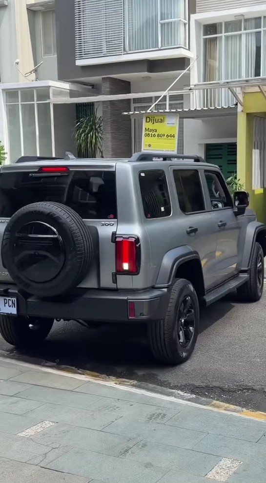 Makin ngehits usai heboh perselingkuhan, kini kian cuan, Ira Nandha beri mobil untuk anak, 9 potretnya