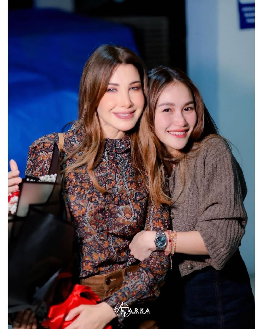 Ketemu dengan idolanya, ini 9 momen bahagia Ayu Ting Ting manggung bareng Nandy Ajram ratu pop Arab