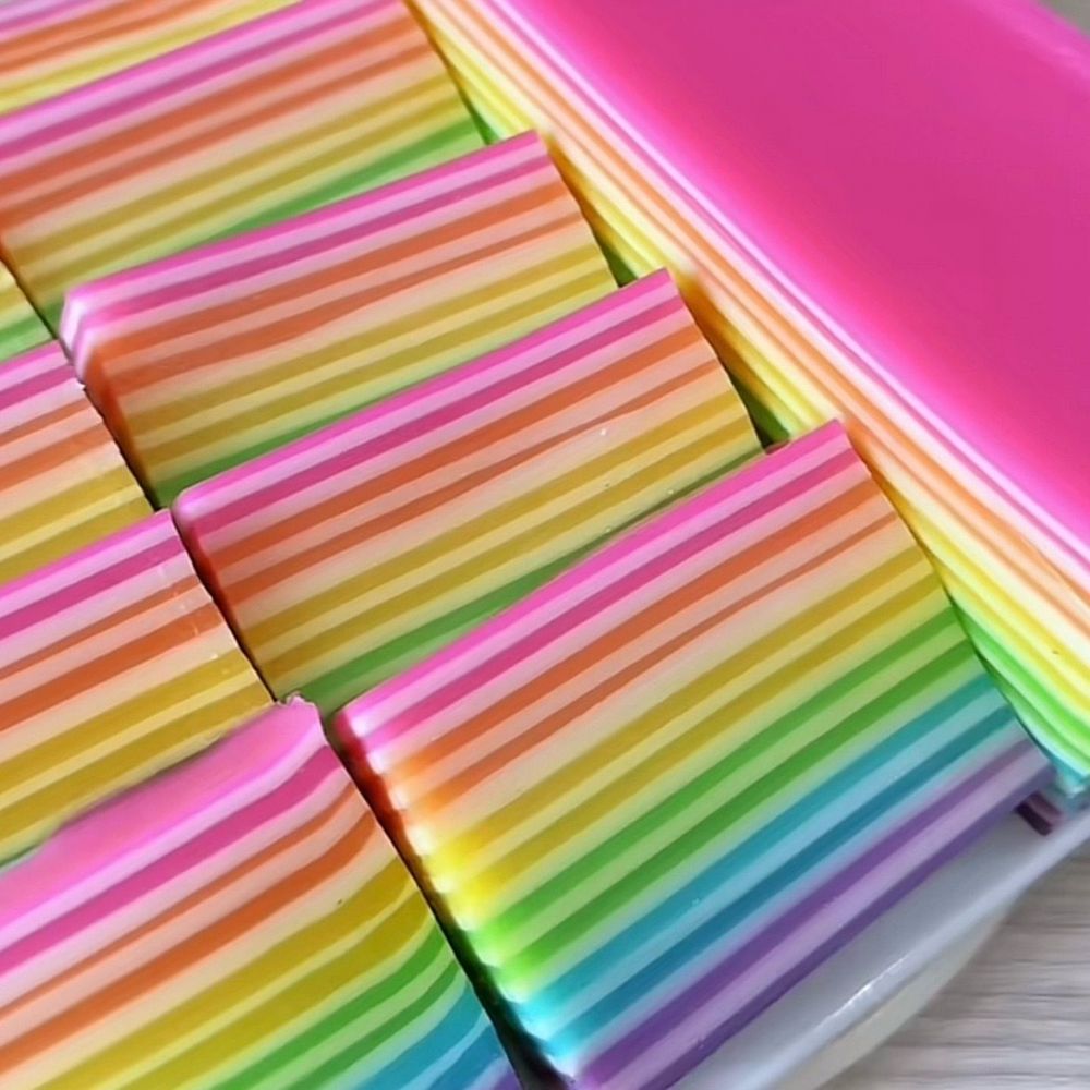 5 Resep kue lapis dengan kreasi rasa, cocok untuk camilan atau sajian spesial di acara keluarga