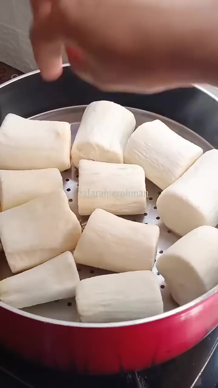 Bukan direbus atau digoreng 2 kali, ternyata ini rahasia singkong keju empuk, merekah, dan gurih