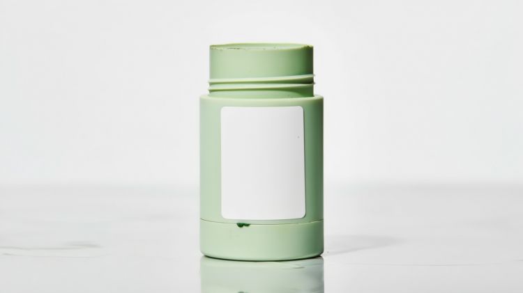 Jangan dibuang dulu! Ternyata sisa masker clay stick masih bisa dipakai lagi cuma pakai 1 alat ini