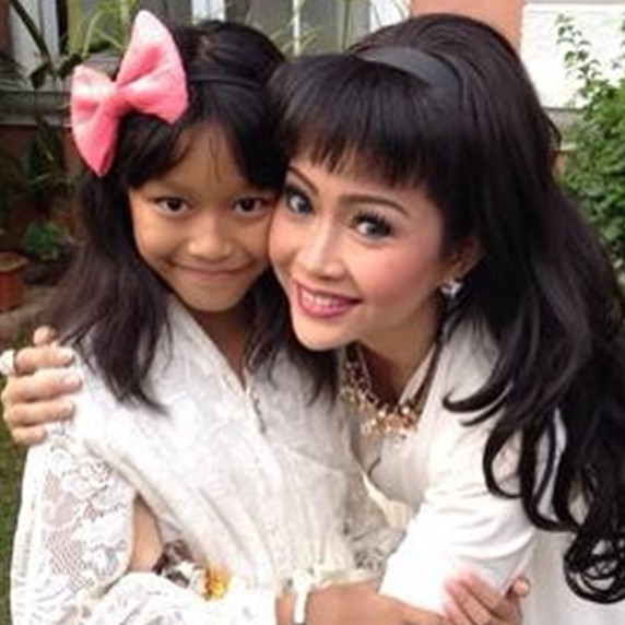 9 Potret Swara Keisyah Alma Nova anak Ratna Listy dari kecil hingga remaja, jago olahraga boxing