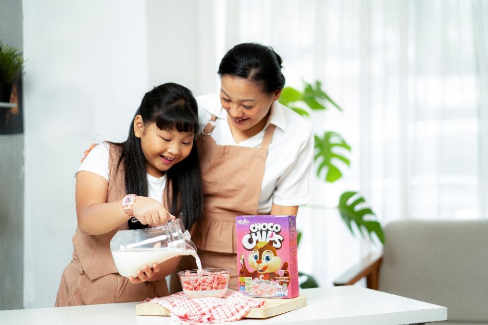 Kenapa si kecil butuh sarapan penuh nutrisi di pagi hari? Bukan asal, ternyata ini alasannya